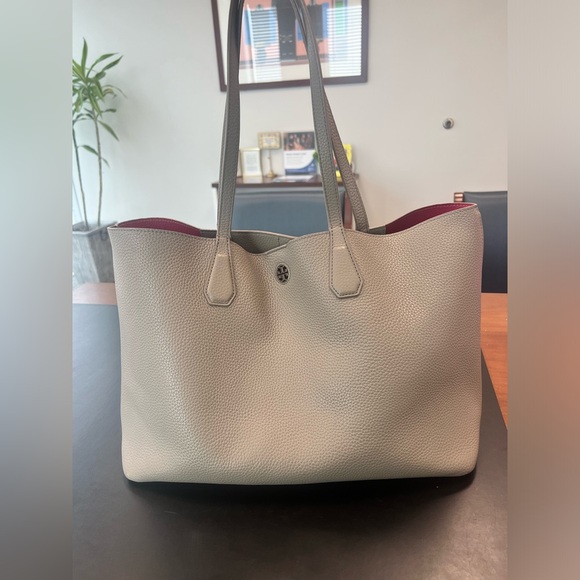 Tory Burch Perry Tote in French Gray/Peony - Picture 2 of 11